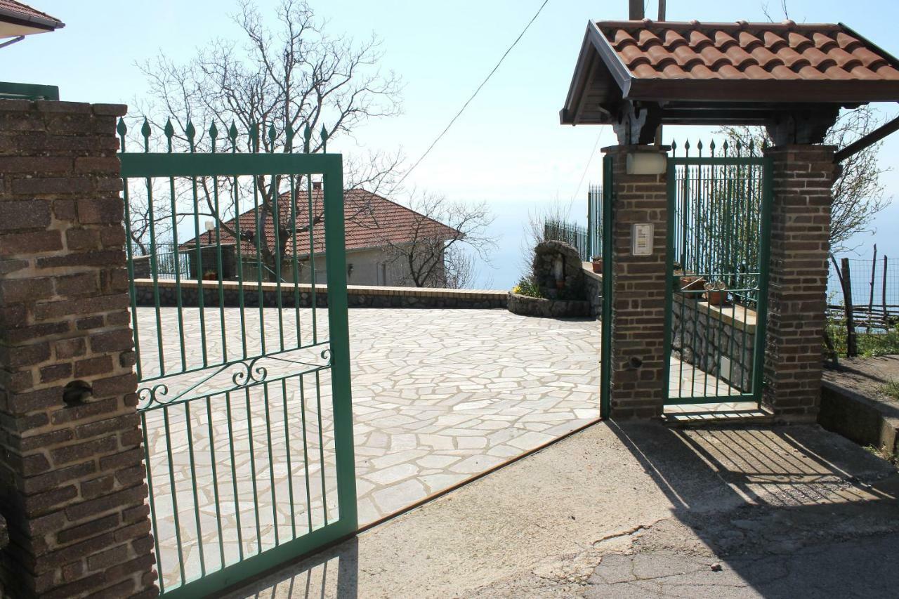 Casa Annuccia Villa Аджерола Екстериор снимка